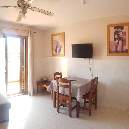 Coral Compostela Family Garden Apartment